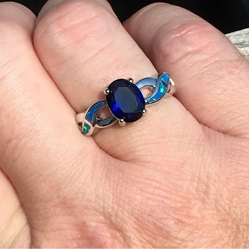 - Blue Fire Opal Twist Ring SZ 7! NEW!